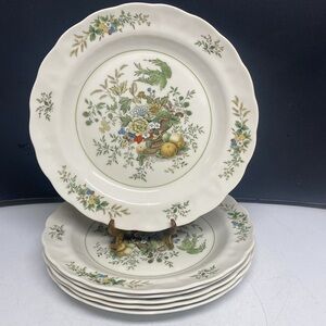 Royal Doulton New Hampshire The Magestic Collection Dinner Plates Set of Six